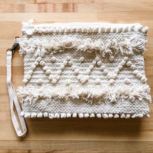 [L🖤L] The CHLOE Boho Zippered Clutch